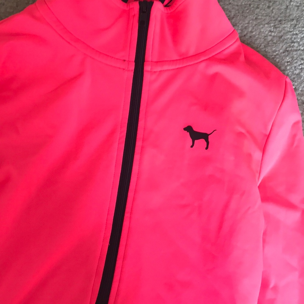 vs/pink workout jacket - Picture 3 of 5